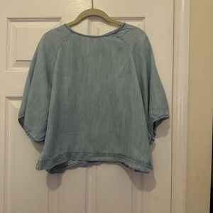 Women's Gap Chambray Top
